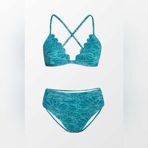 CUPSHE Bikini  Women Bathing Suit High Waisted Scalloped V Neck Two Piece Medium